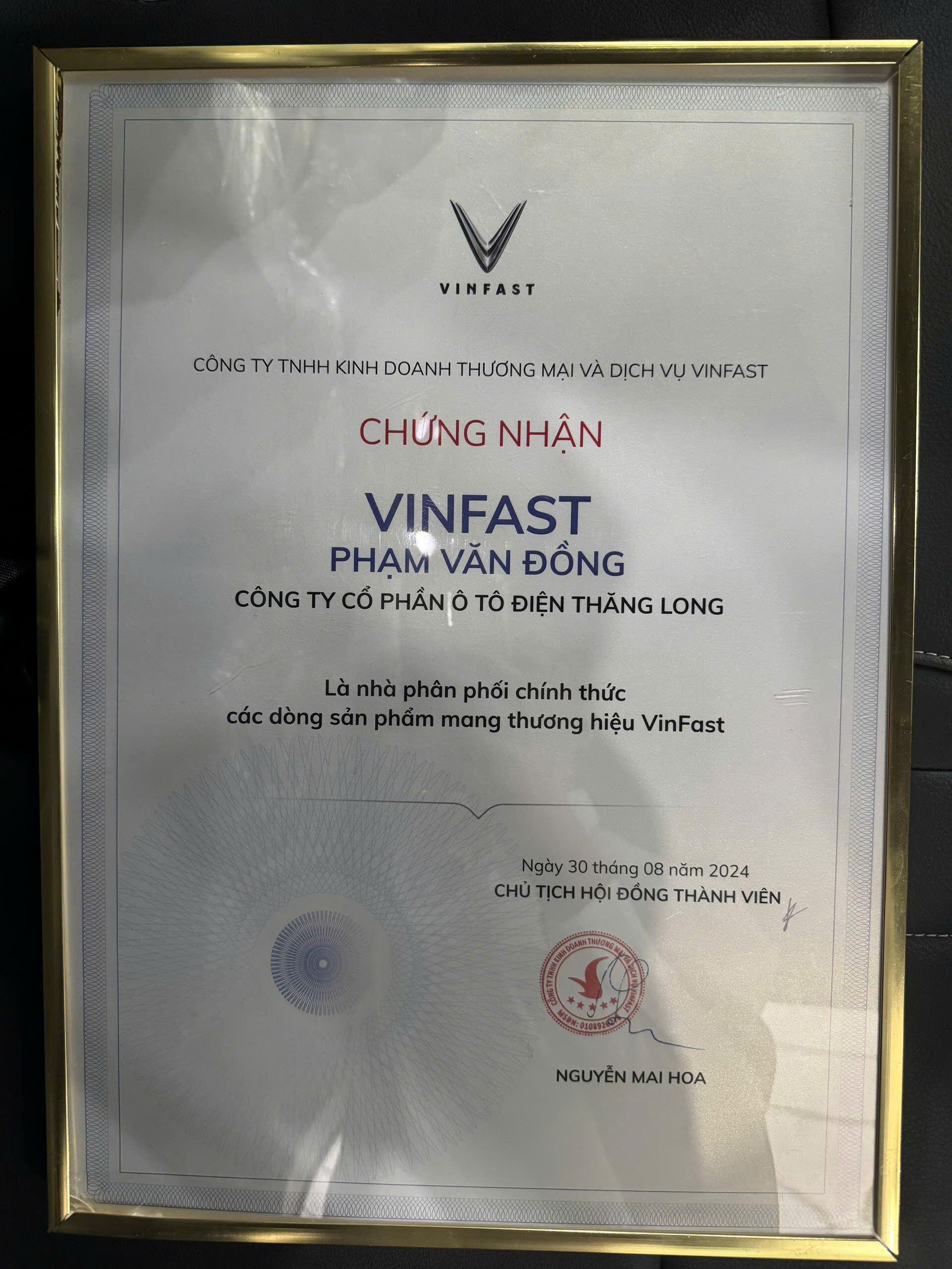 Chứng nhận đại lý phân phối chính thức VinFast - VinFast Phạm Văn Đồng